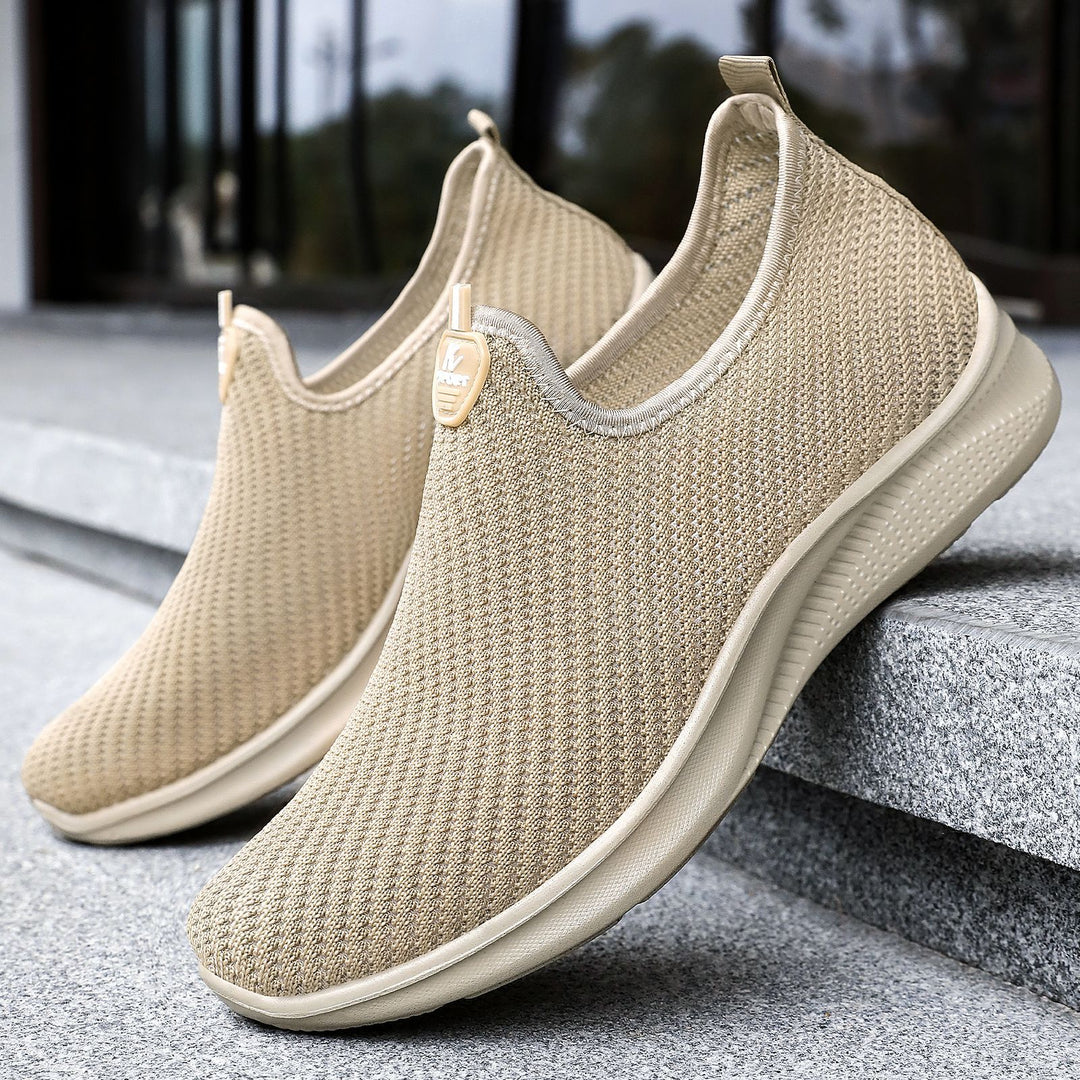 Damen nan nahtloser Komfort-Slip-On Sneaker mit feinem Stricknetz, elastischem Einstieg und reaktiver Leichtdämpfung Echo Archiv