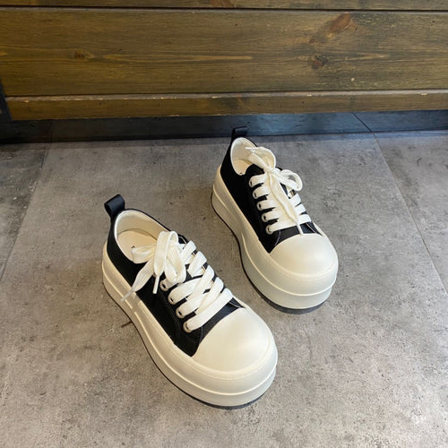 Damen Plateau-Sneaker mit robuster Gummisohle und komfortabler Dämpfung Echo Archiv