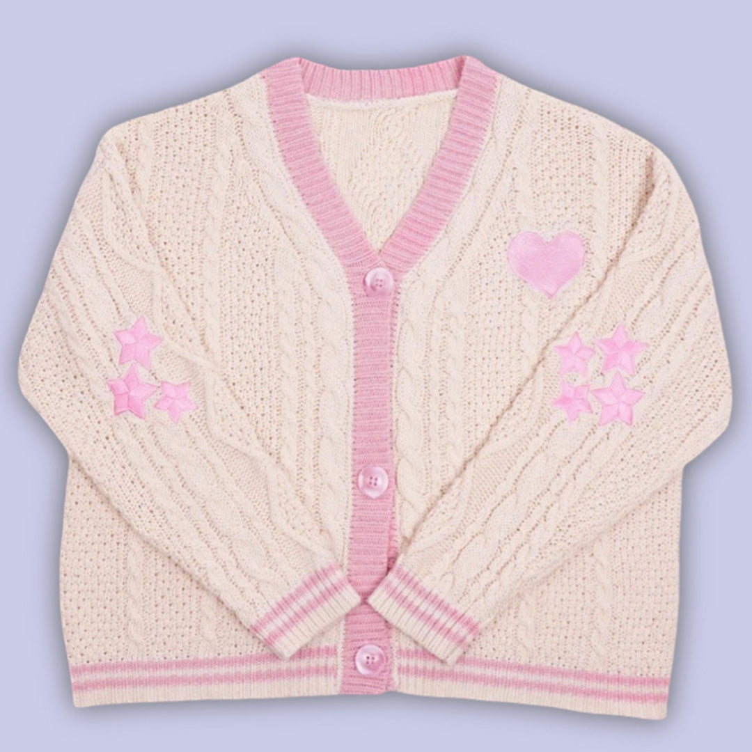 Damen nan gestrickte Cardigan mit Zopfmuster V-Ausschnitt und Herz- und Sternapplikationen Echo Archiv