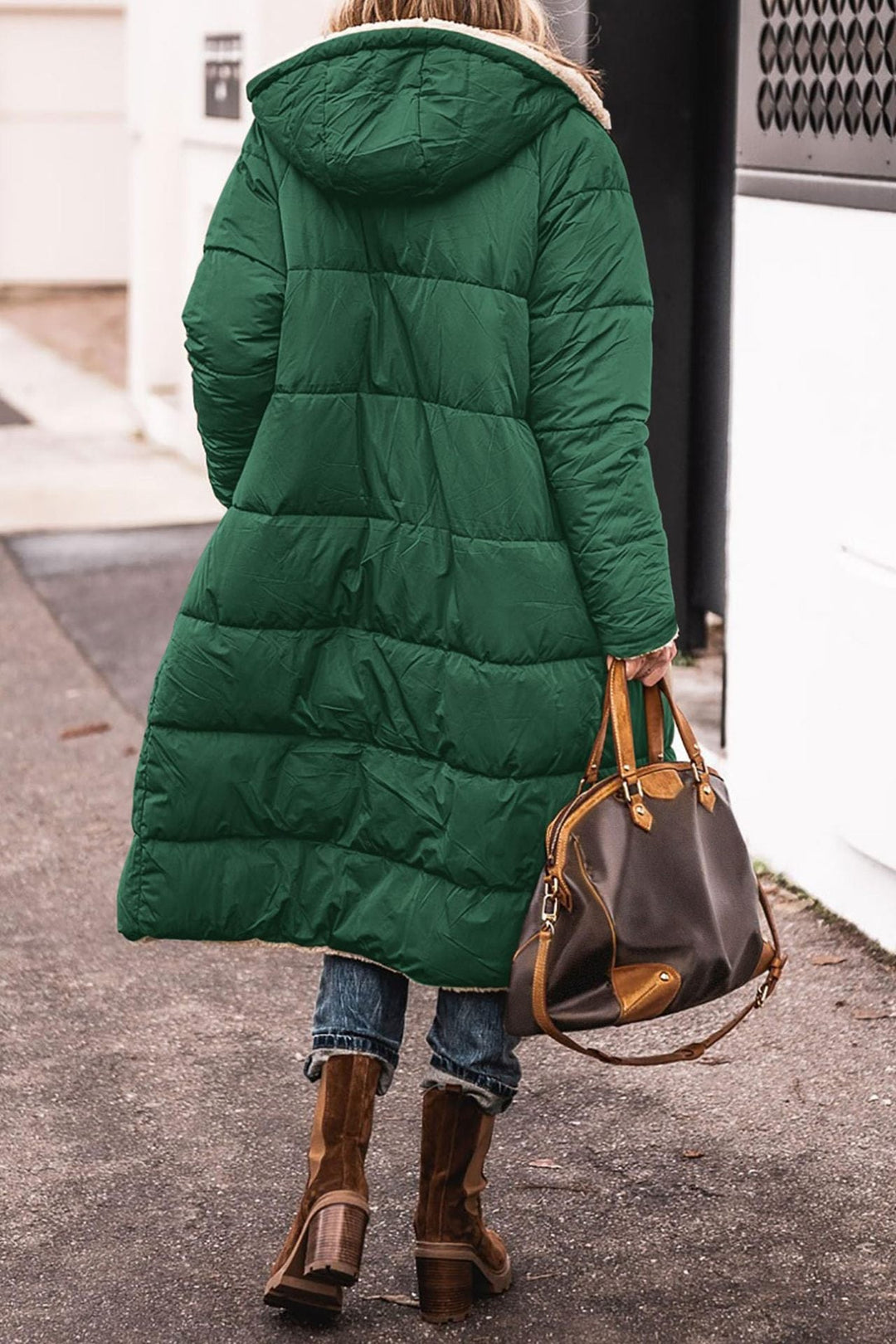 Damen lange, gefütterte Winterjacke mit Fleece-Futter Echoarchiv