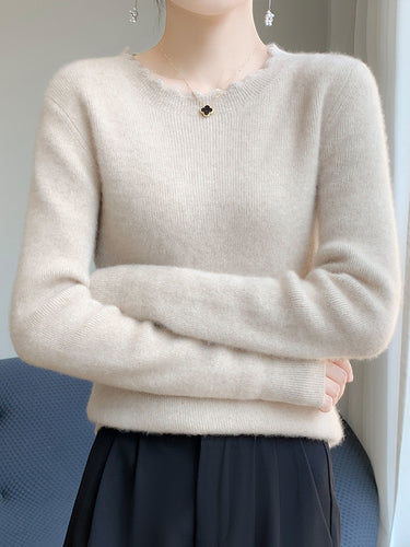 Damen Weicher Feinstrickpullover mit welligem Rundhalsausschnitt und kaschmirähnlicher Oberfläche Echoarchiv