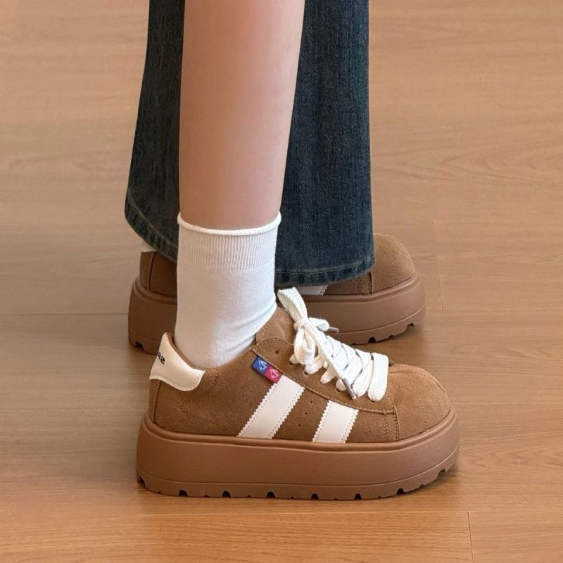 Damen Sportliche Sneaker mit robustem Plateau und atmungsaktiver Sohle Echo Archiv