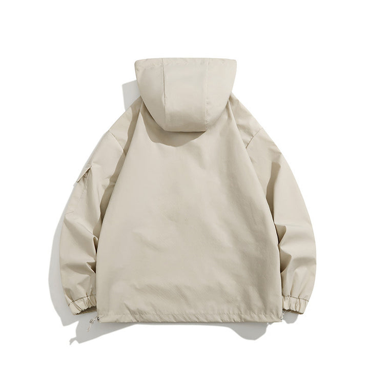 Herren Wasserabweisende Outdoor-Jacke mit großer Kapuze und praktischen Taschen Echoarchiv