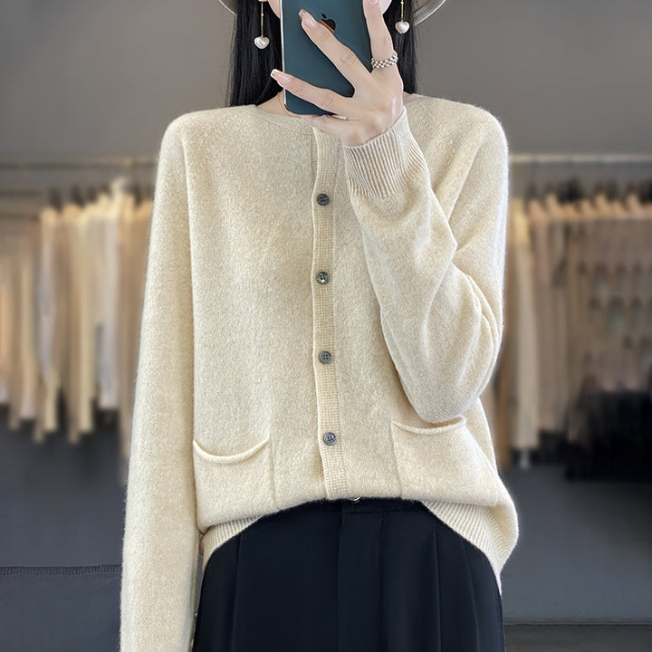 Damen Langer Feinstrick-Cardigan mit Rundhalsausschnitt, Eingrifftaschen und Alpaka-Mix Echoarchiv