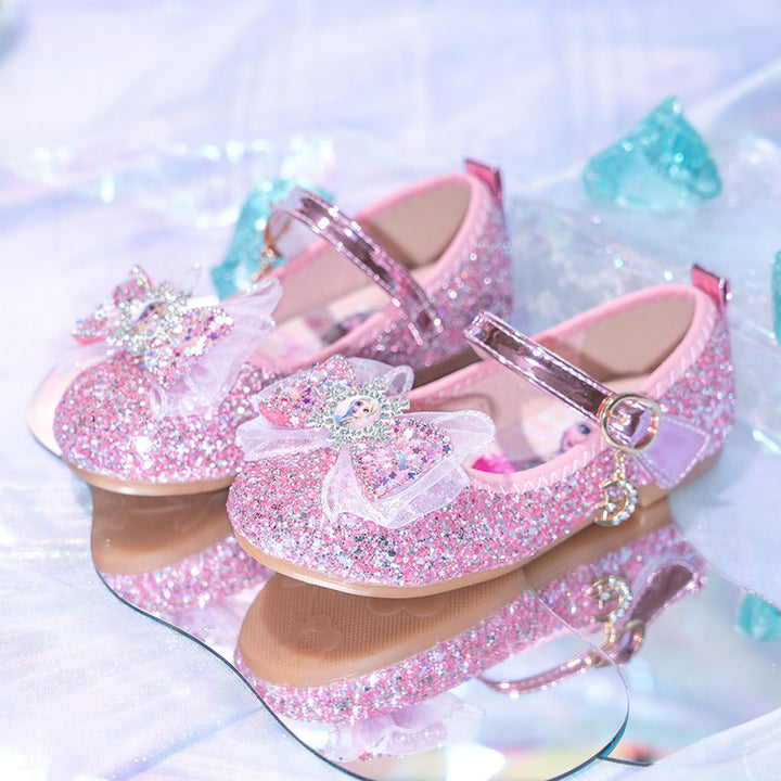Mädchen Glitzernde Ballerina mit dekorativer Schleifenapplikation Echo Archiv