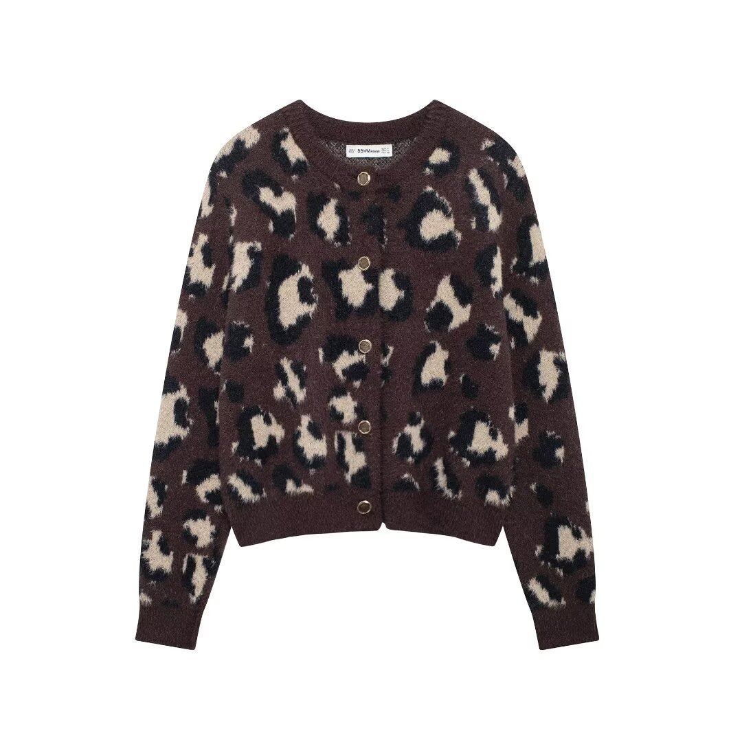 Damen nan kuschelige Strickjacke mit Leopardenmuster, Rundhalsausschnitt und durchgehender Knopfleiste Echo Archiv