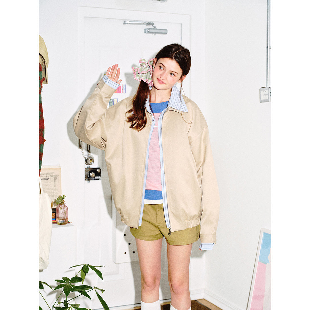 Damen Kurz geschnittene Boxy‑Blousonjacke mit gestreiftem Hemdkragen Echoarchiv