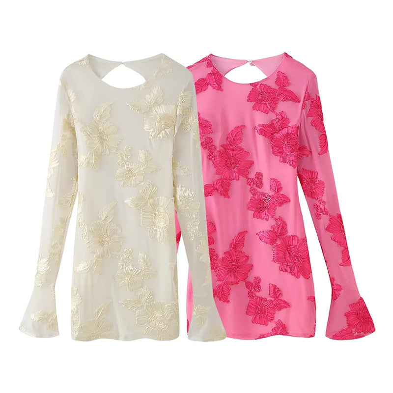 Damen bestickte Chiffonbluse mit floraler 3D-Applikation, Cut-Out Rücken und ausgestellten Manschetten – Élovi