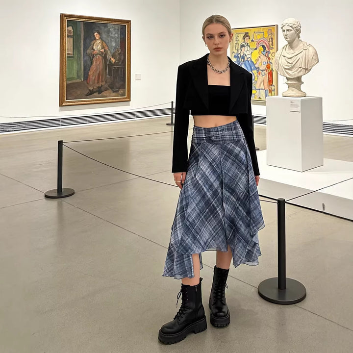 Damen Asymmetrischer Lagenrock mit hohem Falzgürtel und kariertem Chiffon Echo Archiv