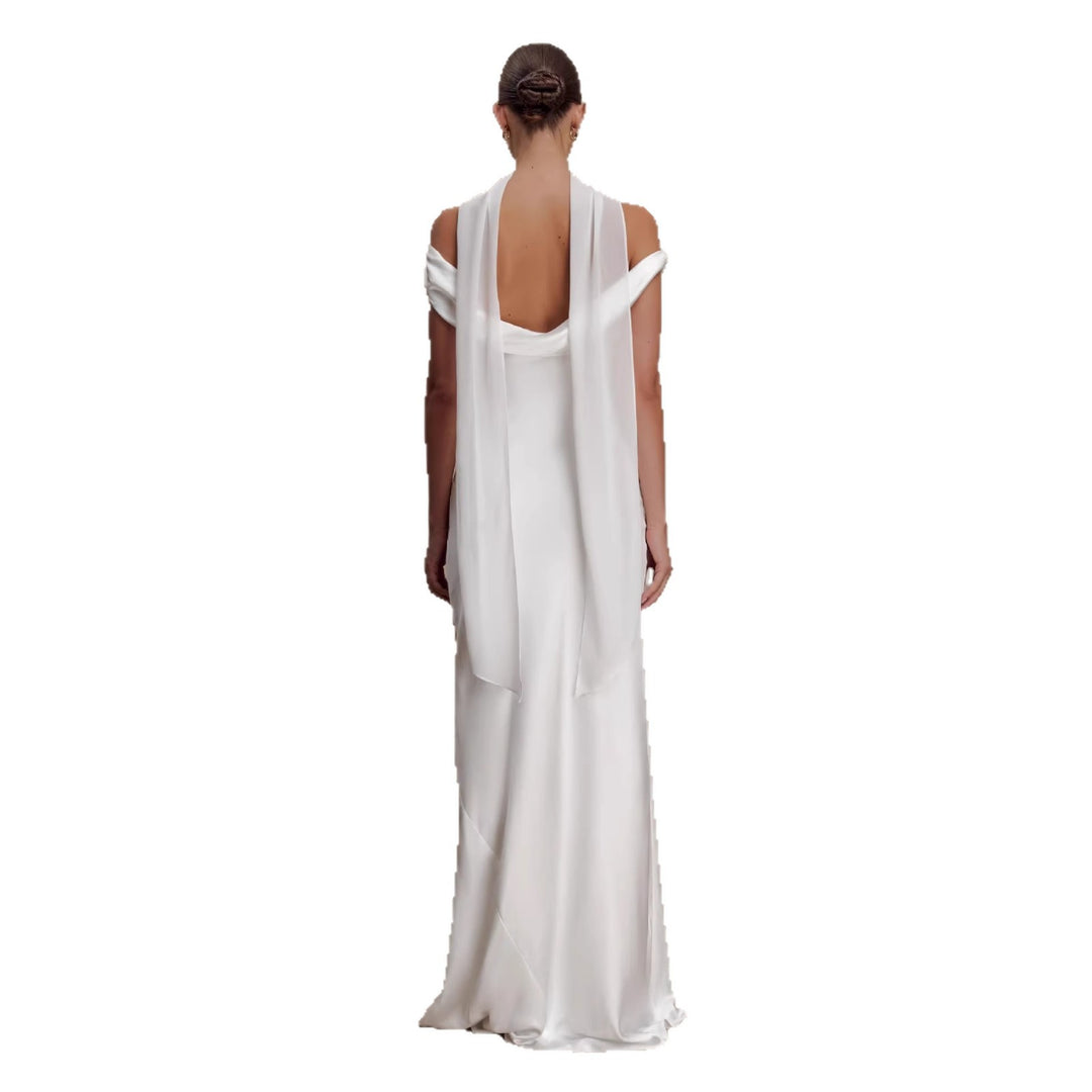 Damen Elegantes Satin-Abendkleid mit schulterfreiem Design Echo Archiv