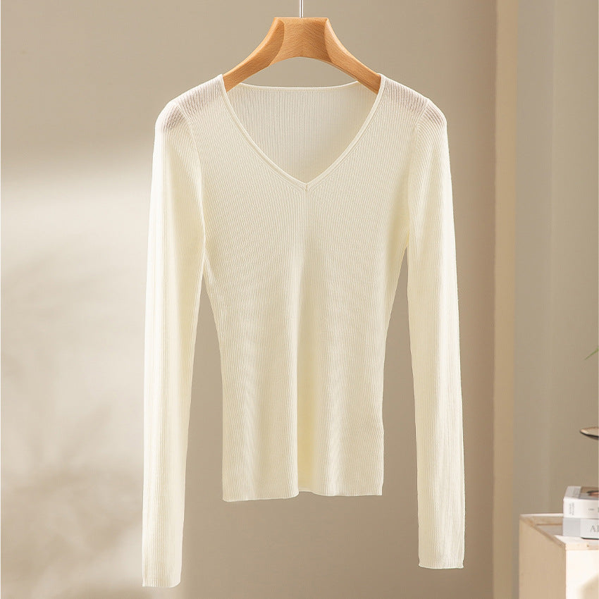 Damen Feiner gerippter Feinstrickpullover mit V-Ausschnitt und taillierter Silhouette Echoarchiv