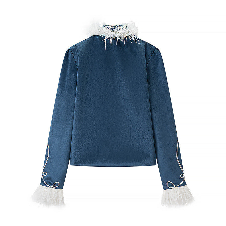 Damen Ornamentale Militärjacke mit Zierkordeln und Federbesatz Echo Archiv
