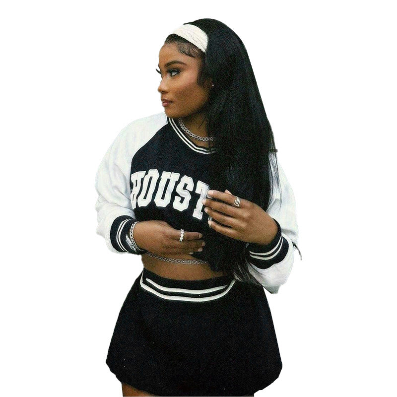 Damen Zweiteiliges Sportives Crop-Sweatshirt- und Minirock-Set mit Raglanärmeln und geripptem Taillenbund – Élanora