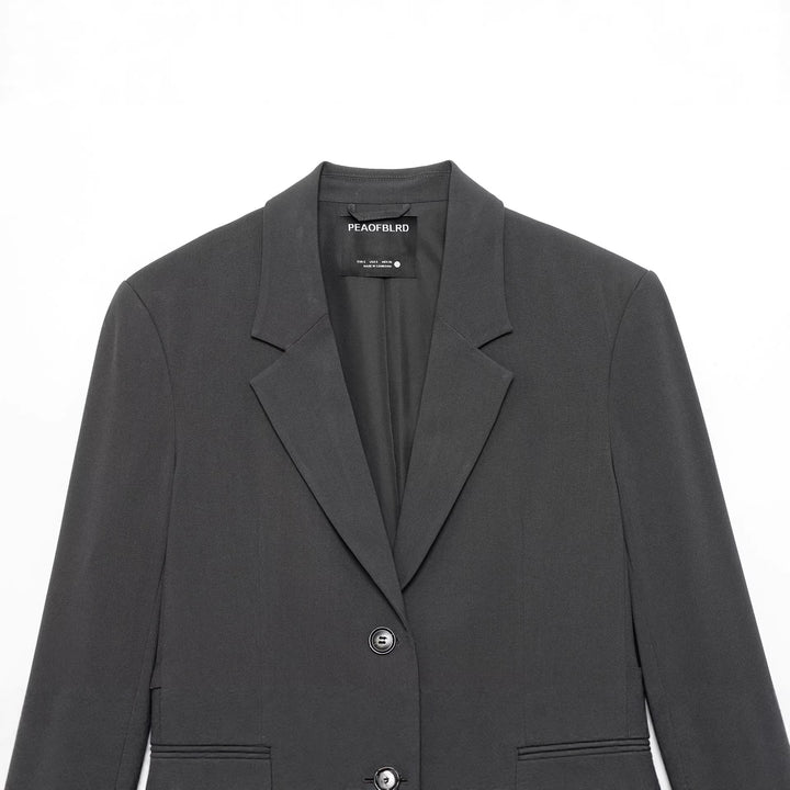 Damen nan modernes Relax-Blazer mit strukturlosem Fall, Reverskragen und Pattentaschen Echo Archiv