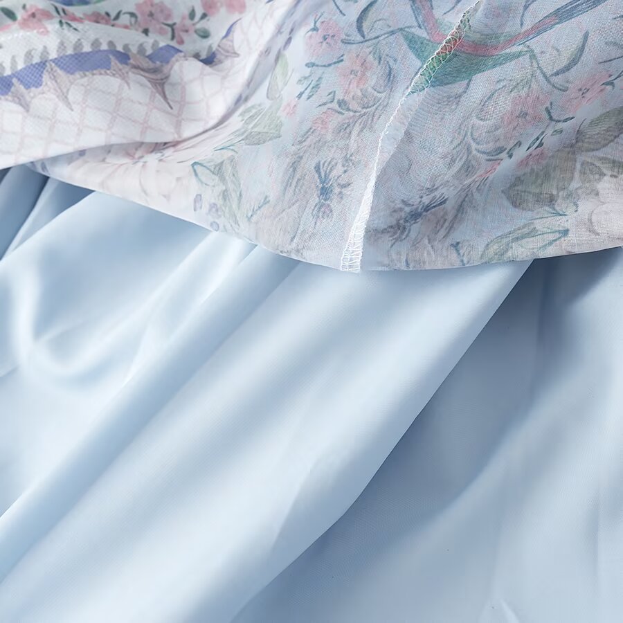 Damen Maxikleid im Vintage‑Print mit Stehkragen, Glockenärmeln und Taillengürtel Echoarchiv