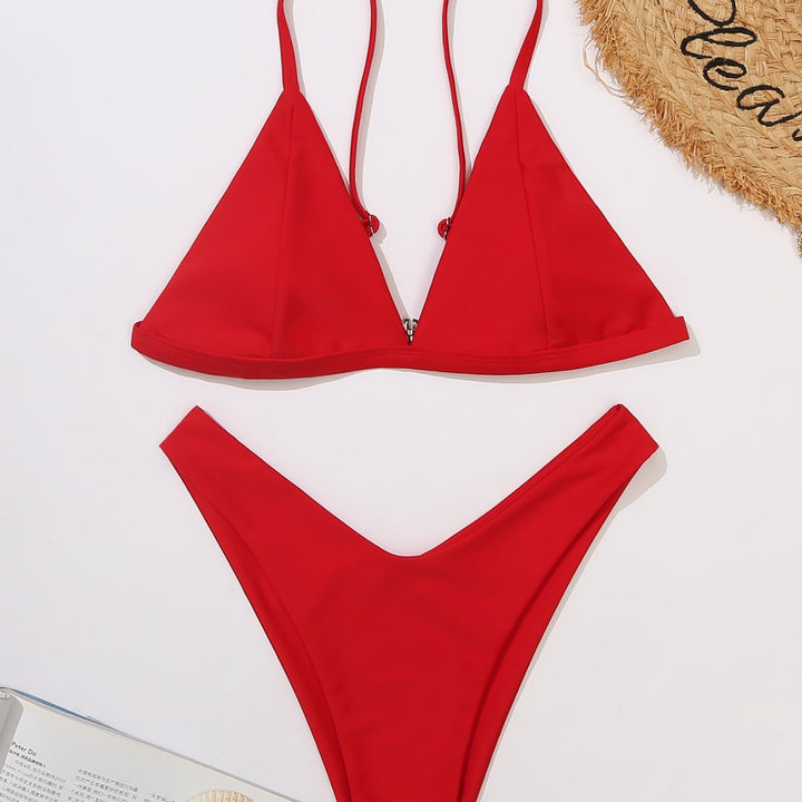Damen Triangel-Bikini mit verstellbaren Trägern und tiefem Ausschnitt Echo Archiv