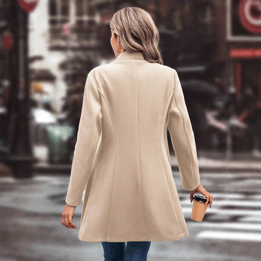 Damen eleganter Langblazer mit modernem Kragen und tailliertem Schnitt Echoarchiv