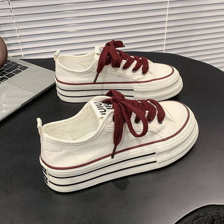 Damen Sportliche Sneakers mit robuster Sohle und atmungsaktivem Canvas von Echo Archiv