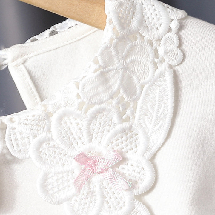 Mädchen Bluse mit floraler Stickerei und transparenten Ärmeln Echo Archiv