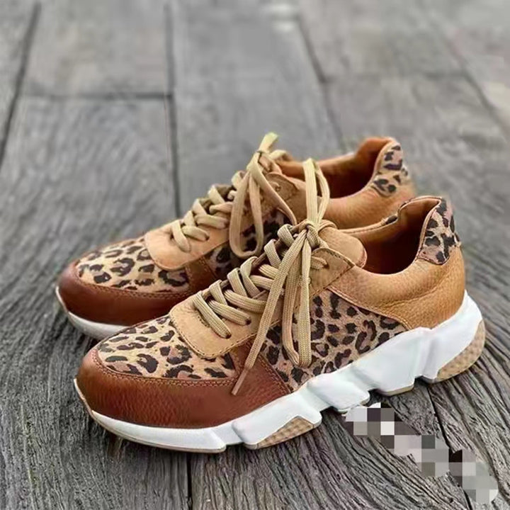 Damen nan sportive Plateau-Sneaker mit Animalprint-Einsätzen, dämpfender EVA-Zwischensohle und gepolstertem Komfortfußbett Echo Archiv