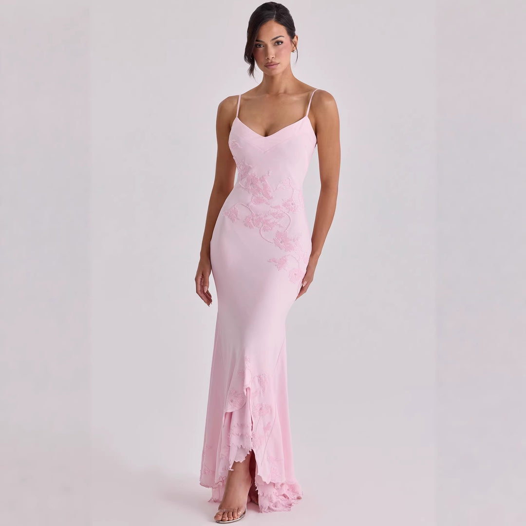 Damen Elegantes Abendkleid mit floralem Spitzenbesatz Echo Archiv