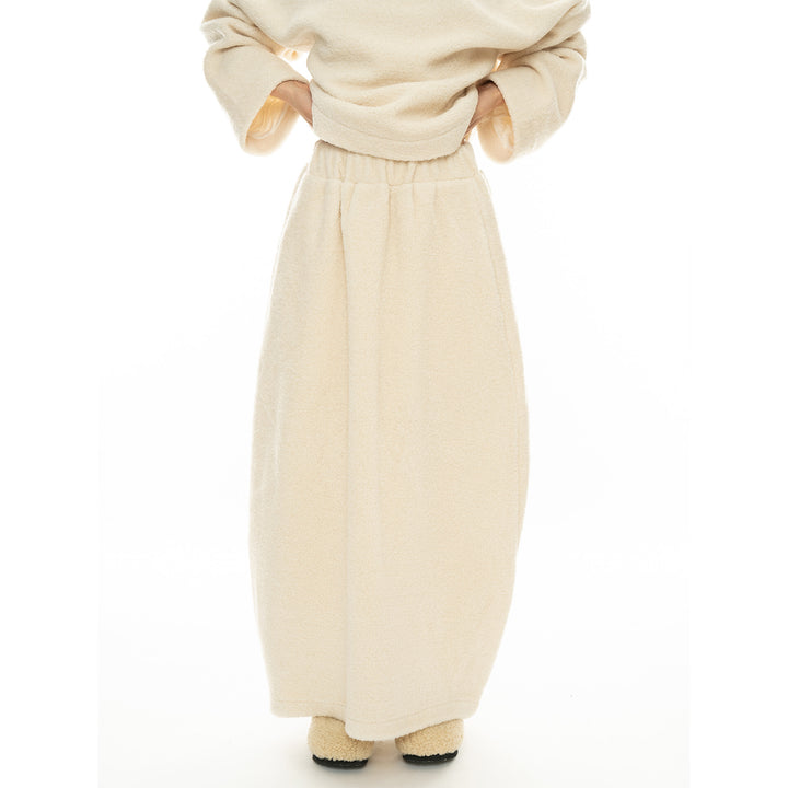 Damen Maxi-Rock aus Teddy‑Fleece mit hohem Elastbund und weitem Fall Echoarchiv