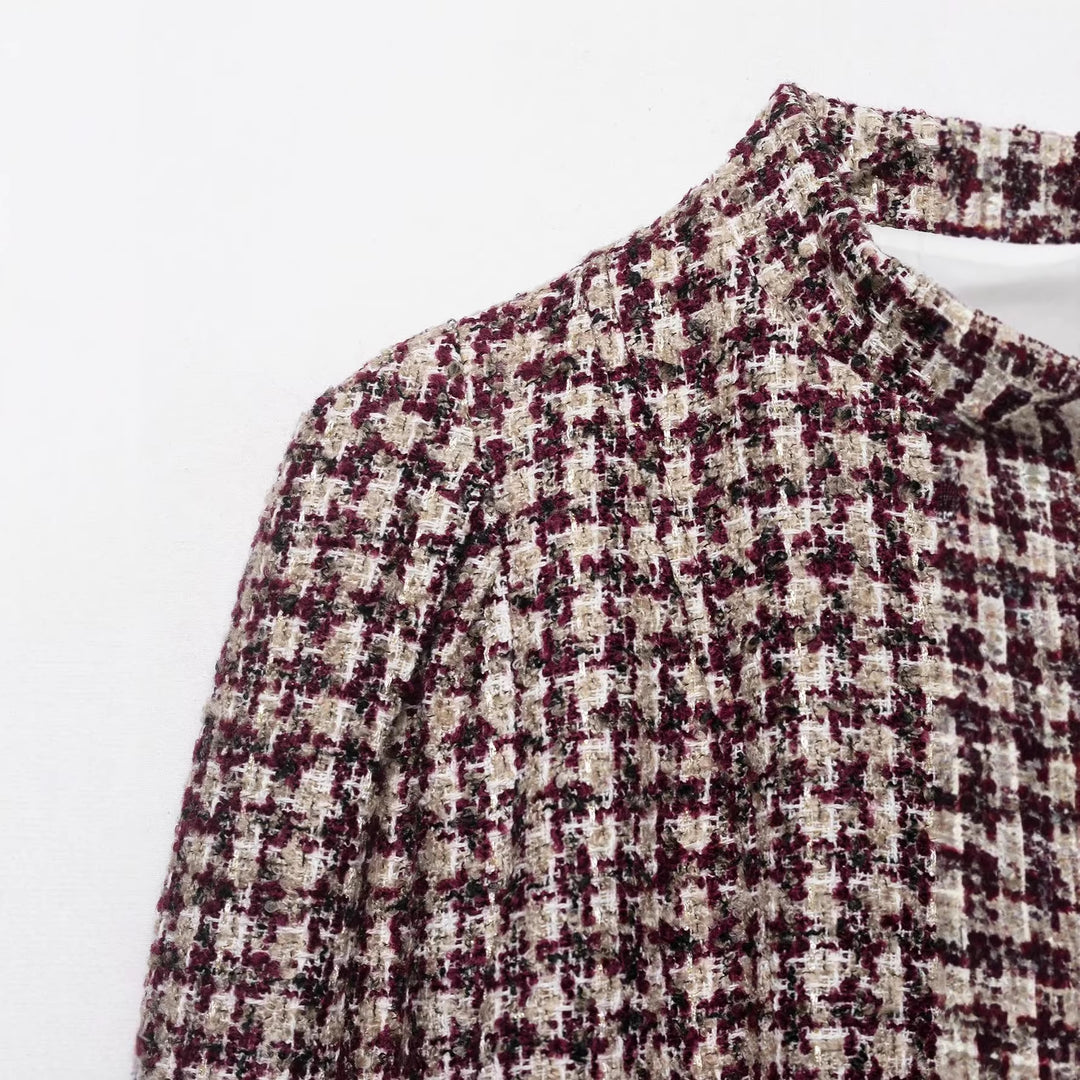Damen Kurz geschnittener Bouclé‑Tweed‑Blazer mit Stehkragen und Fellmanschetten Echo Archiv