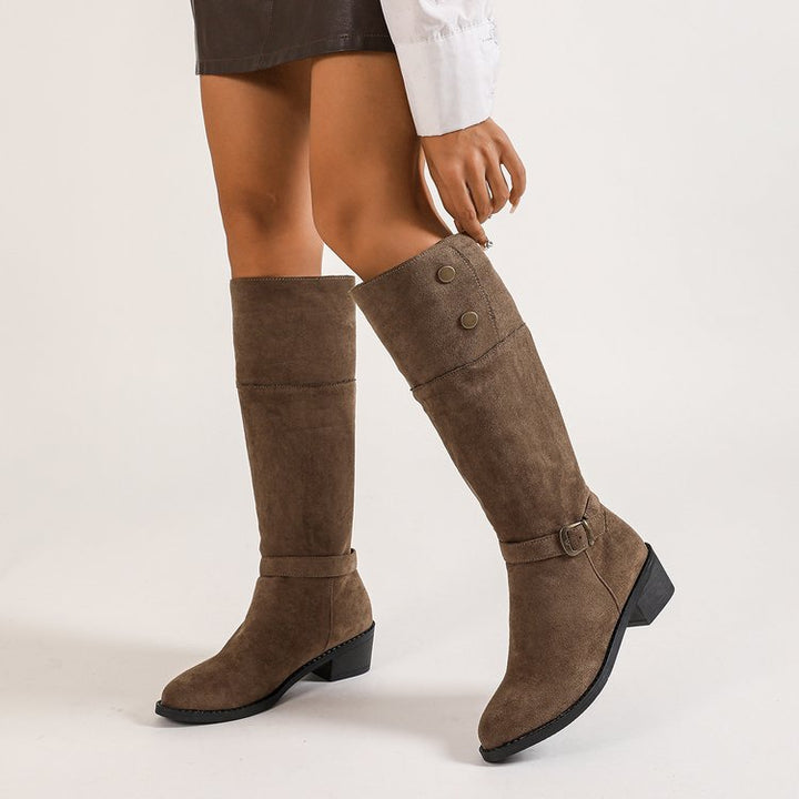 Damen kniehohe Velourslederstiefel mit niedrigem Blockabsatz und Zierriemen – Lioré
