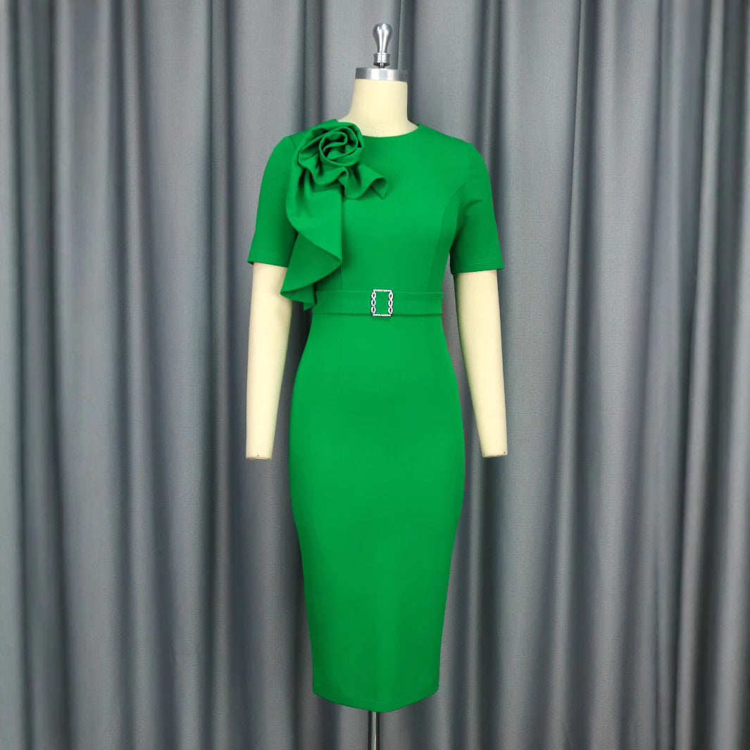 Damen figurbetontes Kleid mit floralem Rüschendetail und Taillengürtel Echo Archiv