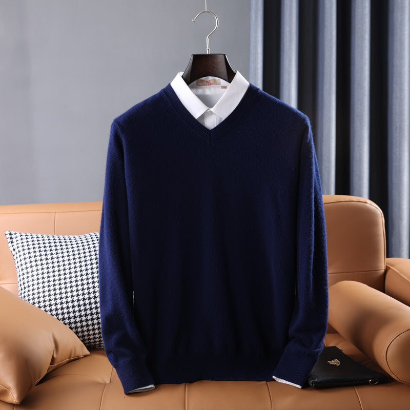 Herren Slim-Fit Rundhalspullover aus feinem Kaschmir-Mix mit dezenter Rippenkante Echoarchiv