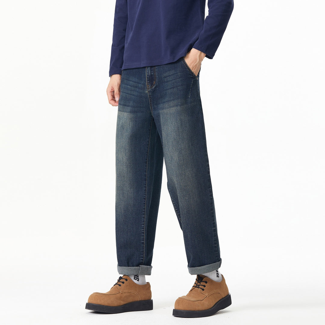 Herren Weite gerade geschnittene Denim-Jeans mit Used‑Wash und Umschlagbund Echoarchiv