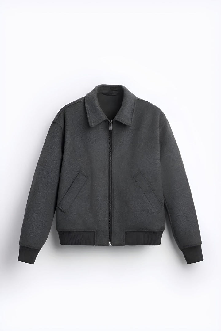 Herren modische Bomberjacke aus weichem Teddystoff Echoarchiv