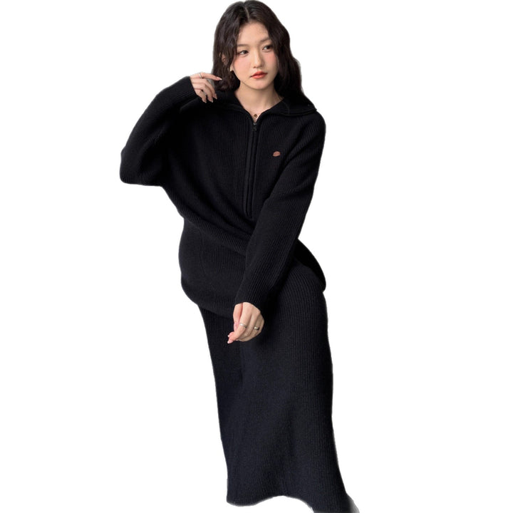 Damen Geripptes Kapuzen-Strickmaxikleid mit halbem Reißverschluss und weitem Fall Echoarchiv
