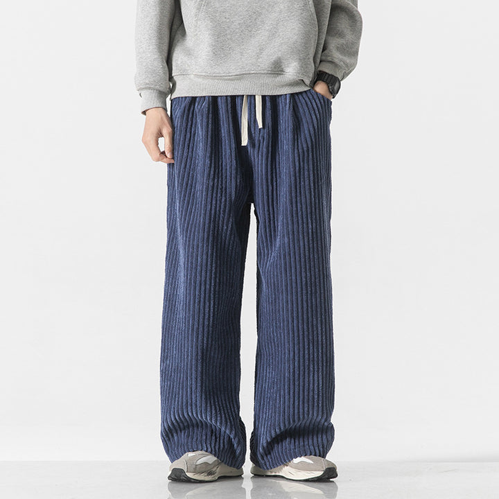 Herren Weit geschnittene Cordhose mit Tunnelzugbund und markanter Rippenstruktur Echo Archiv