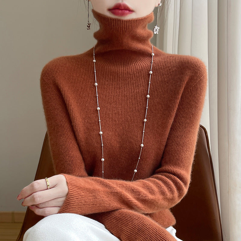 Damen Schmal geschnittener Feinstrick-Rollkragenpullover mit extrafeinem Flauschfinish Echoarchiv
