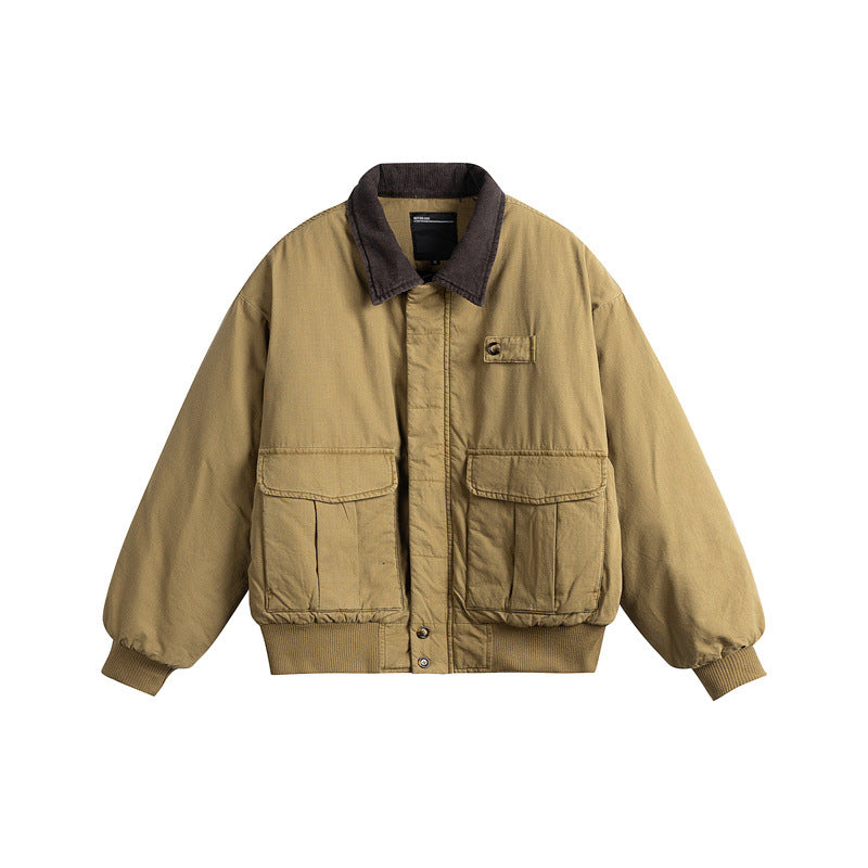 Herren Kurz geschnittene Utility-Blousonjacke mit Kordkragen und aufgesetzten Pattentaschen Echoarchiv