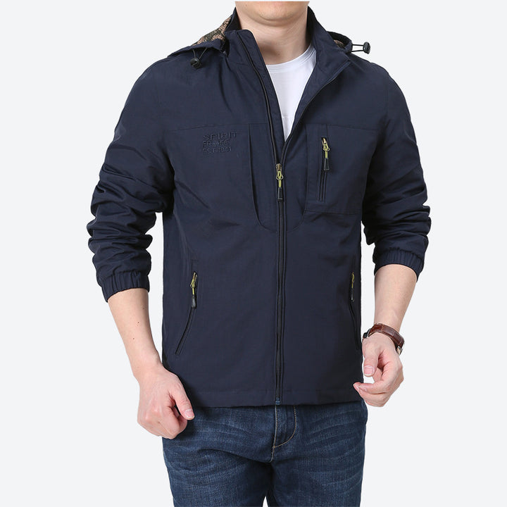 Herren Windabweisende Microfaser-Utilityjacke mit Kapuze und Mehrfach-Reißverschlusstaschen Echo Archiv