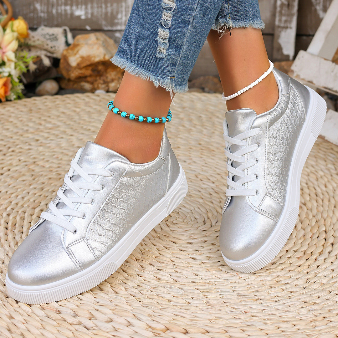 Damen Glänzende Sneaker mit Krokoprägung, gepolstertem Fußbett und rutschfester Profilsohle – Névara