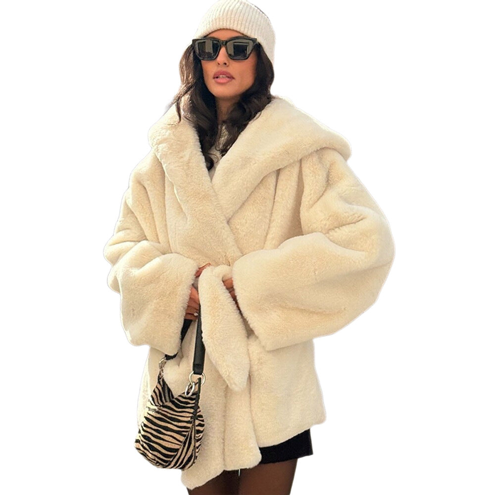 Damen Boxy-Teddyjacke mit Wickelgürtel und übergroßem Schalkragen Echo Archiv