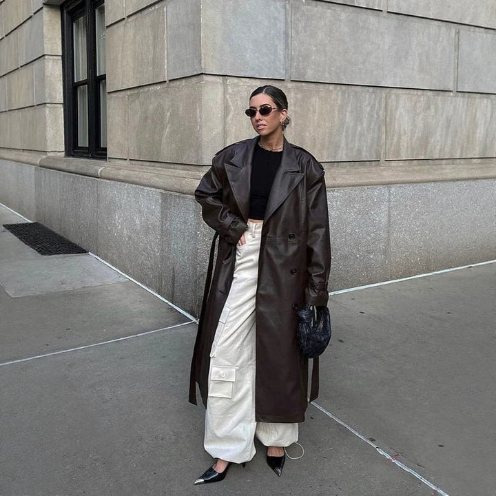 Damen Maxilanger Oversize Kunstleder-Trenchcoat mit weitem Revers und Taillengürtel Echoarchiv