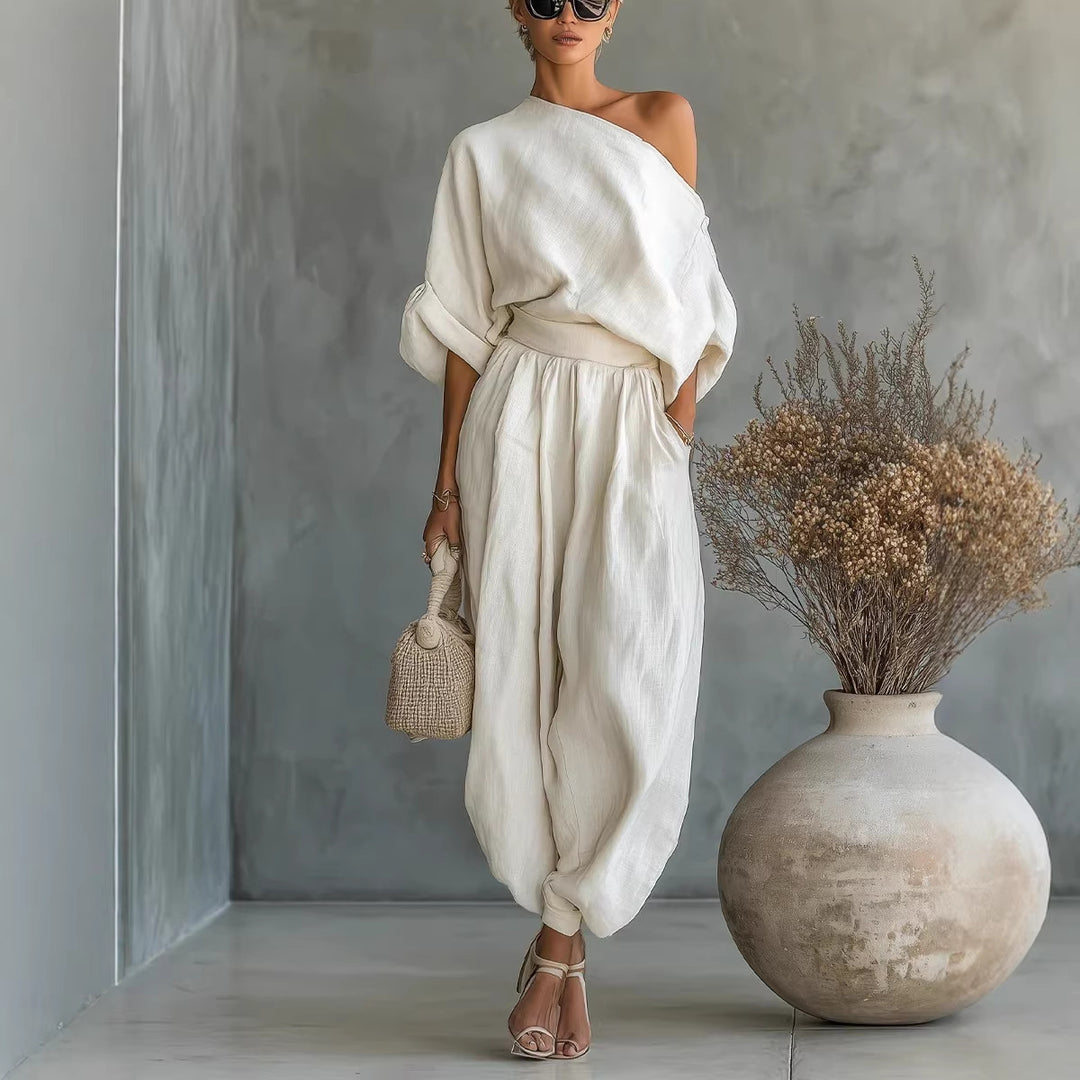 Damen Leinen-Set mit One-Shoulder-Oberteil und weiten Haremshosen Echoarchiv