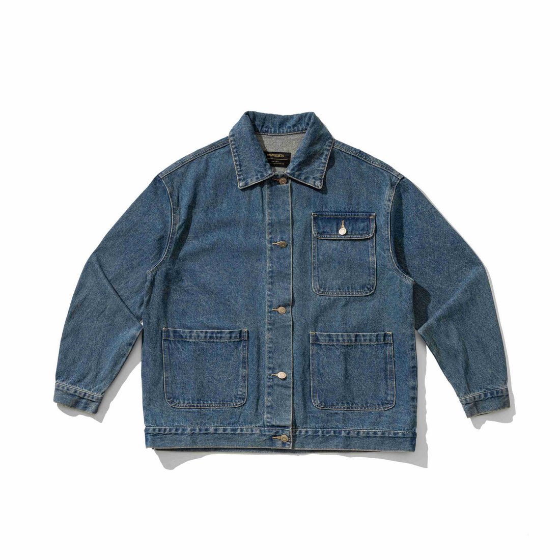 Unisex Robustess Denim‑Workwear‑Blouson mit Hemdkragen und großen Pattentaschen Echoarchiv
