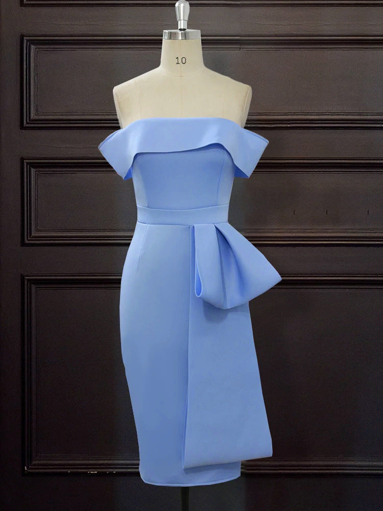 Damen Elegantes Off-Shoulder Kleid mit dekorativem Rüschensaum und asymmetrischem Detail Echo Archiv