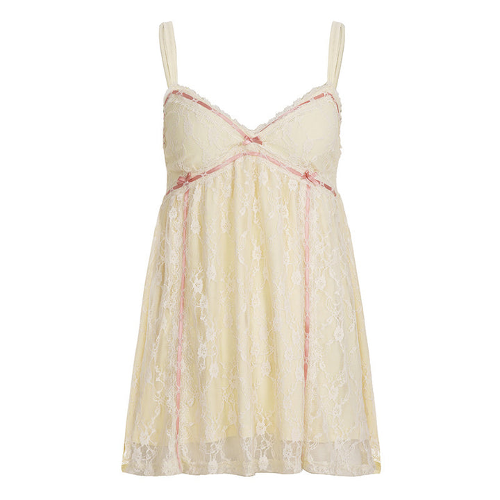 Damen Spitzen-Nachtkleid mit zarten Details und verstellbaren Trägern Echo Archiv