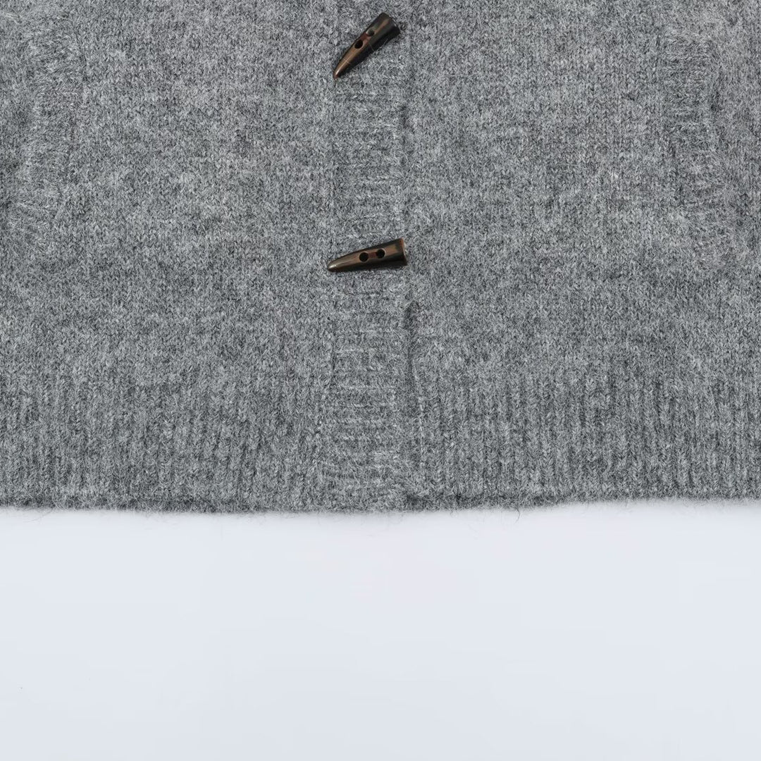 Damen Norweger-Strickjacke mit Stehkragen und Holzknopfverschlüssen Echoarchiv