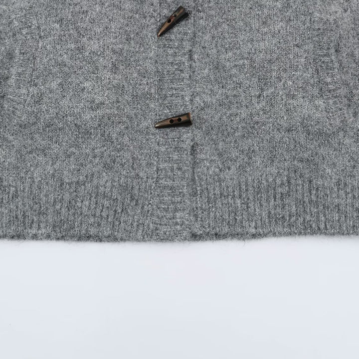 Damen Norweger-Strickjacke mit Stehkragen und Holzknopfverschlüssen Echoarchiv