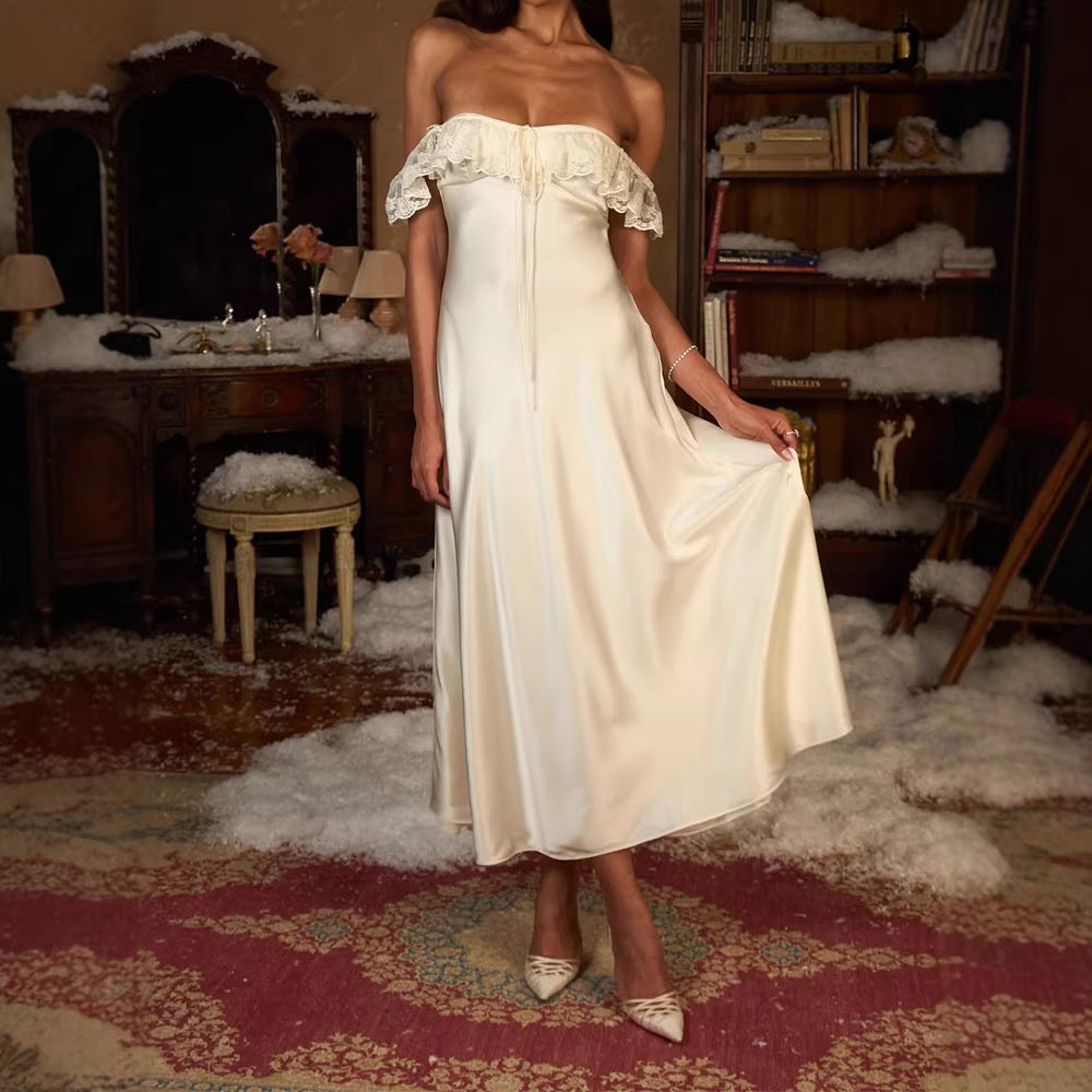 Damen Elegantes bodenlanges Kleid mit Spitzenbesatz Echo Archiv