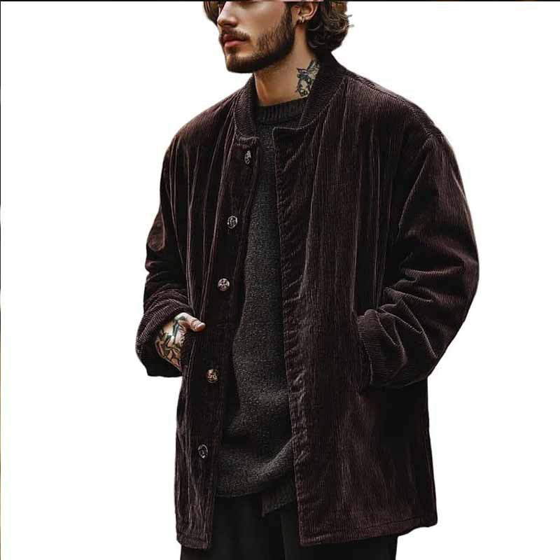 Herren Samtjacke mit Knopfverschluss und praktischen Taschen Echoarchiv