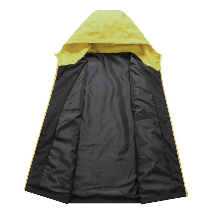 Herren Sportliche Funktionsjacke mit wasserabweisendem Material und verstellbarem Kapuzenschutz Echoarchiv