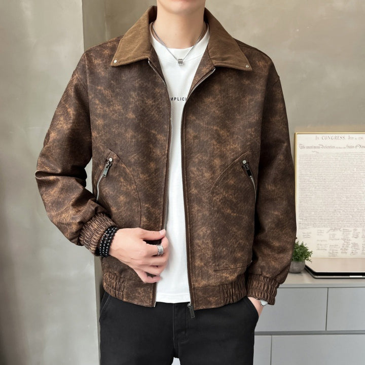 Herren modische Kunstlederjacke mit stylischem Stehkragen und praktischen Taschen Echoarchiv